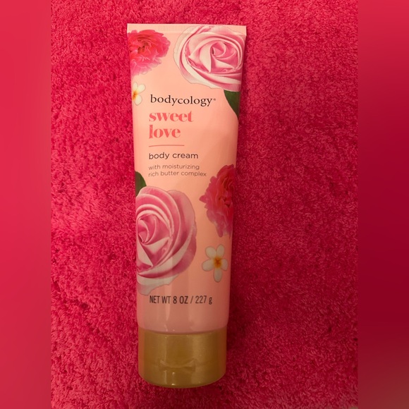 Bodycology Sweet Love Body Cream - Pink & Gold - Picture 1 of 1